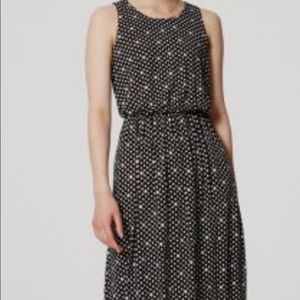Loft dotted flounce blouson dress